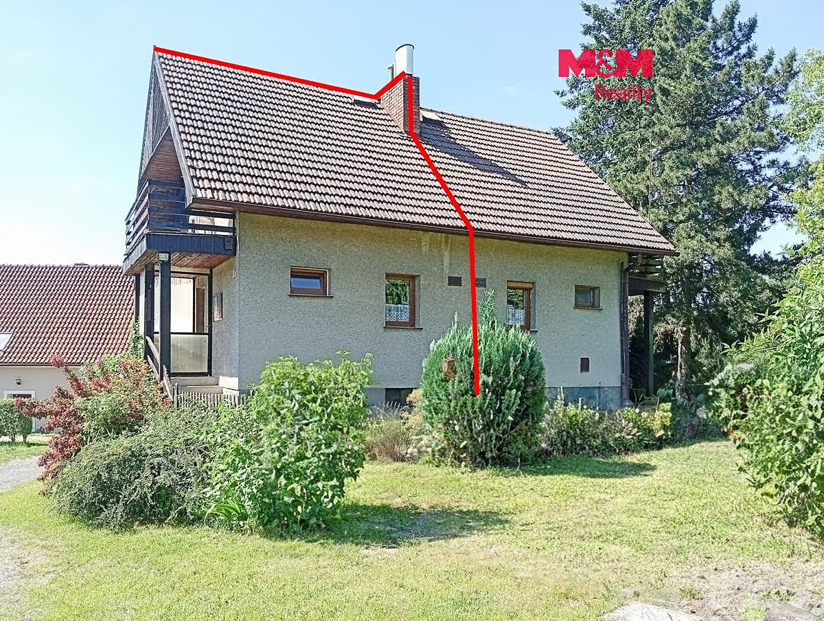 Prodej rodinného domu 120 m², pozemek 1077 m²